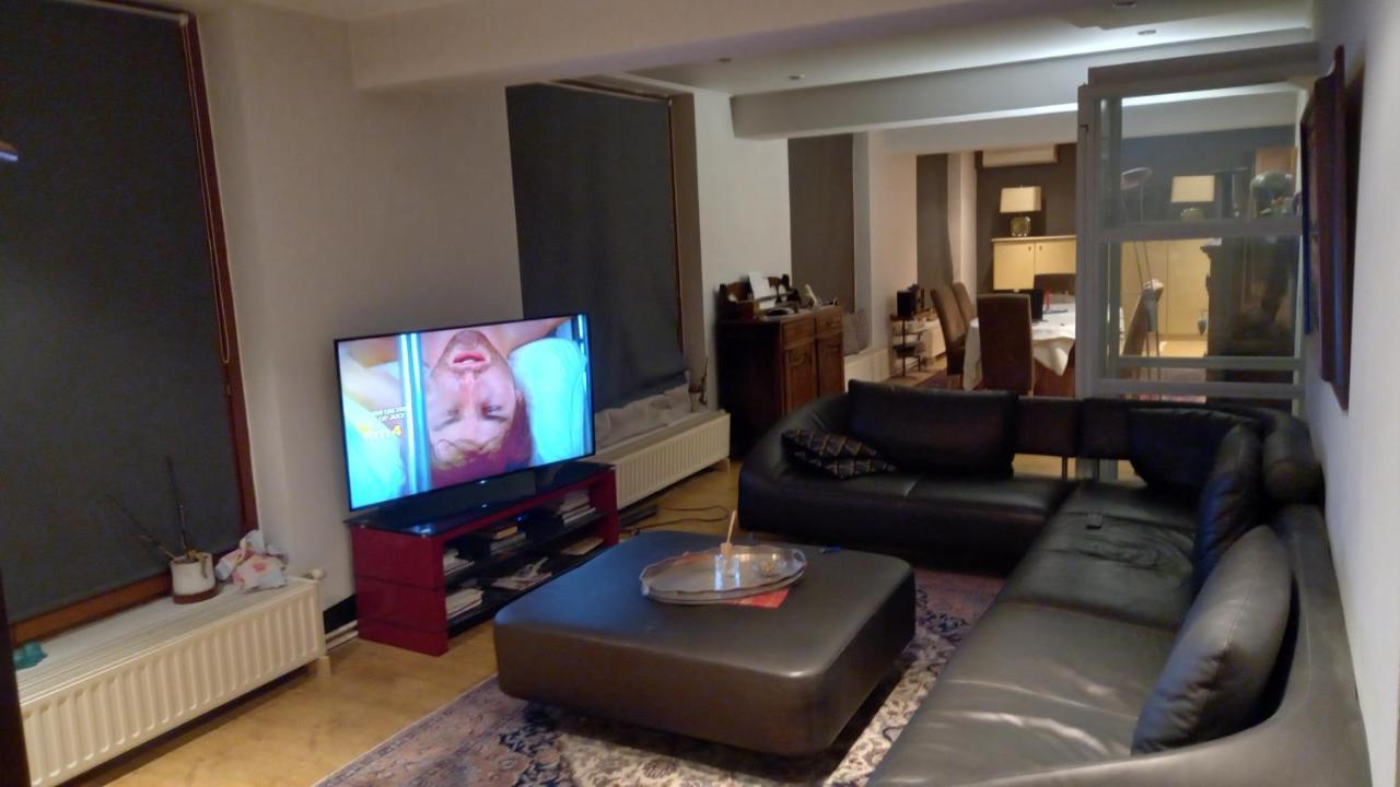 Luxe Appartement Met 3 Slaapkamers En 1 Kingsize Bed Slaapzetel En Drie Dubbelbedden Дендермонде Екстер'єр фото